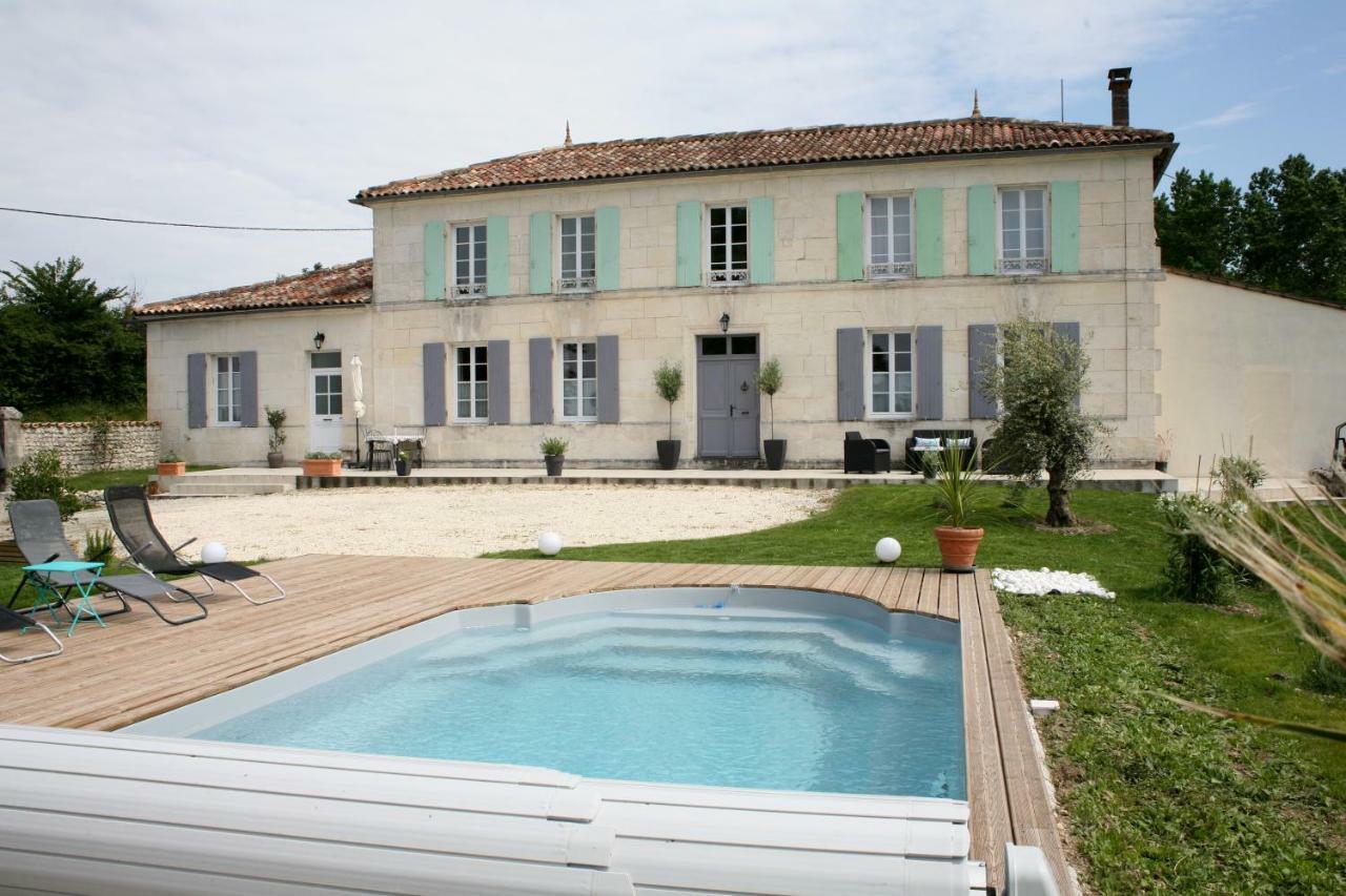 Archiac Au Coeur Des Vignes Bed & Breakfast エクステリア 写真