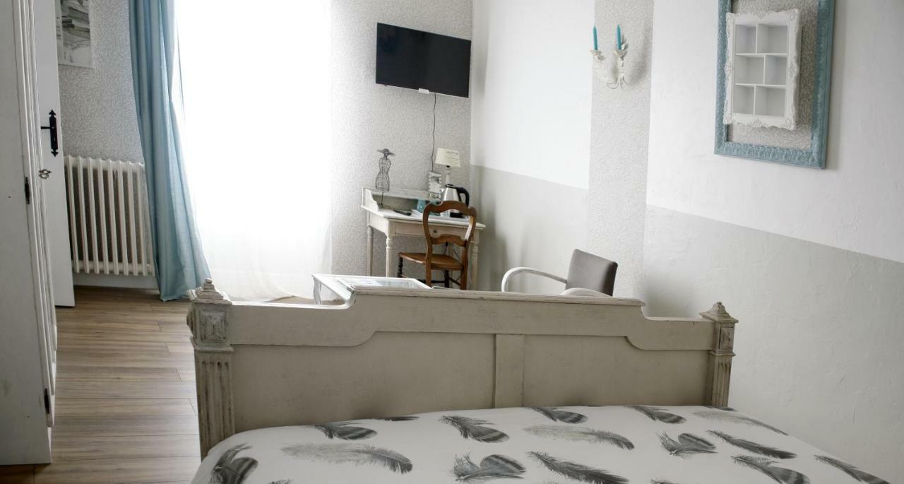 Archiac Au Coeur Des Vignes Bed & Breakfast エクステリア 写真